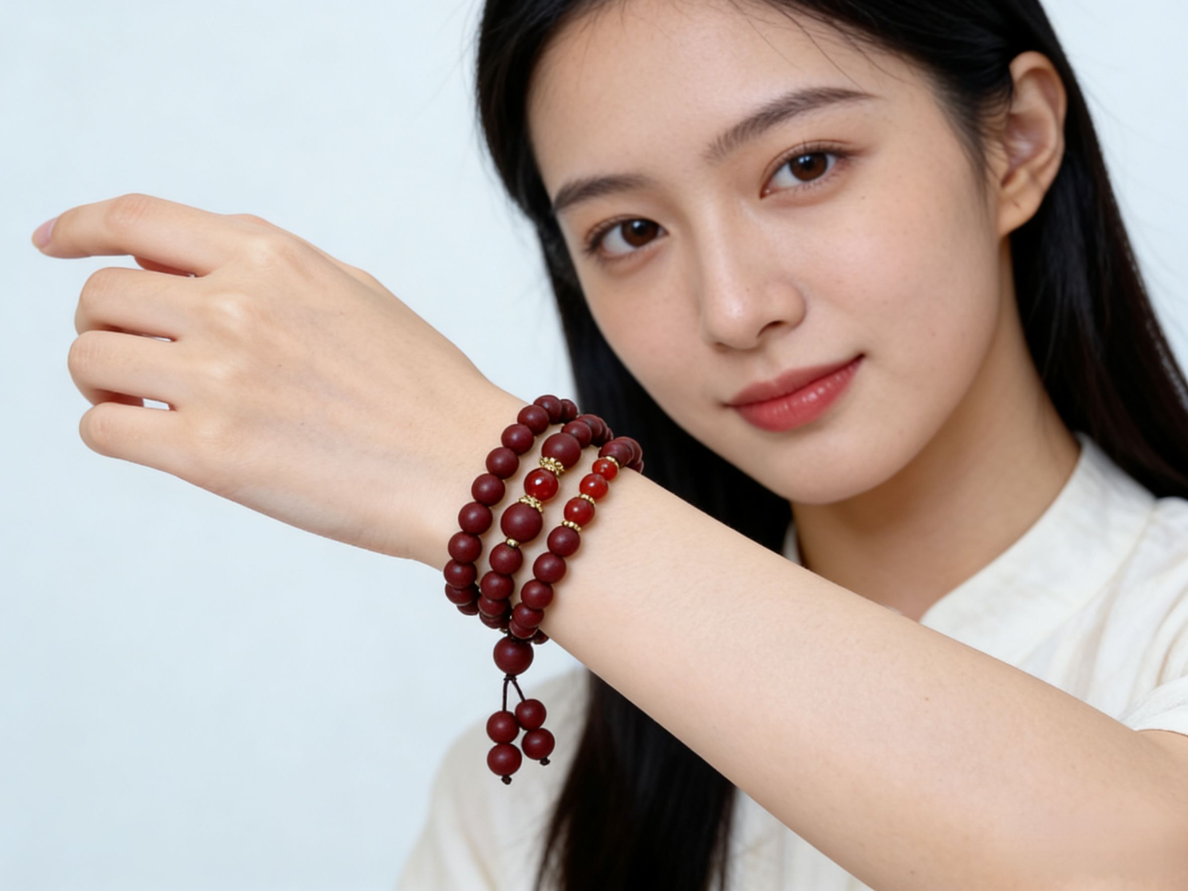 花蕊夫人圆珠间朱砂珠长手链