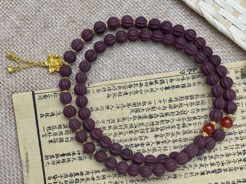 玫瑰舒颜九解68颗瓜珠项链